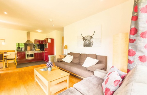 Rauris Apartment | Modern Mountain Apart 5 - on skiing slope