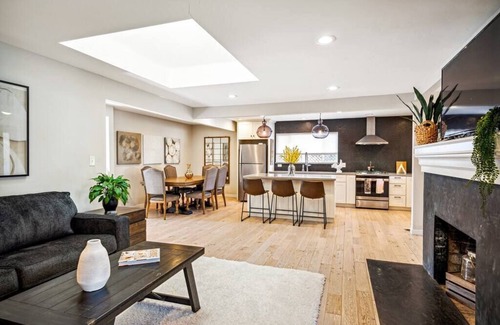 Napa House | Modern Napa 3BD Wine Country Escape w/Pool & Spa