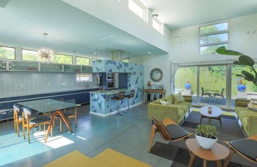 Miller Beach House | Modern Oasis 2 blocks to Beach Rooftop Terrace