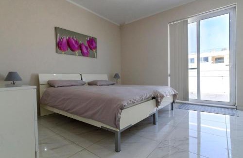 Marsaskala Apartment | Modern Penthouse with terraces in Marsascala