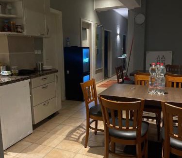 Vahrenwald Apartment | Modern place in a central location