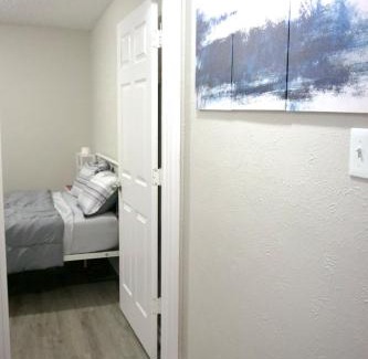 Glenn Heights Apartment | Modern Private City Escape - 2bed2bath