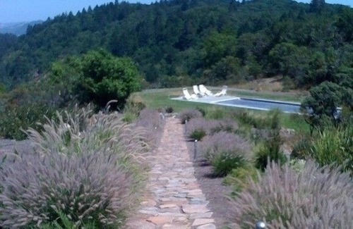 Healdsburg House | Modern Retreat - Spectacular View Home Above Dry Creek Valley