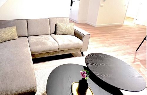 Goirle Apartment | Modern retreat with parking, high-speed WiFi, and cozy interiors near local dining.