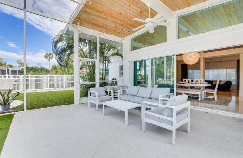 Siesta Key House | Modern Siesta Key Getaway with Private Pool!