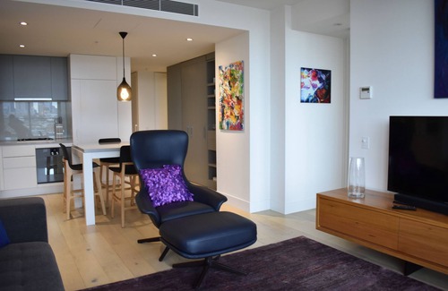 Richmond North Apartment | Modern + Spacious 2BD/2Bath - Stunning City Views!