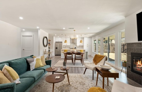 University Hills House | Modern & Spacious Oasis Minutes from Downtown