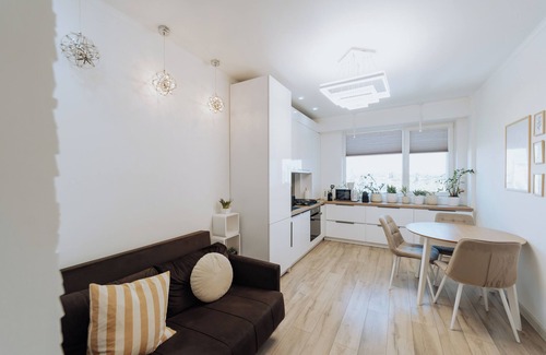 Riscani Apartment | Modern Stay Rîșcani AC WiFi Washer