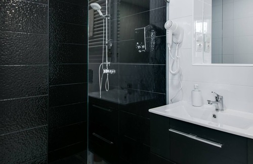 Wesoła Zachod Hotel | Modern Studio 5 Min To Main Square AH10