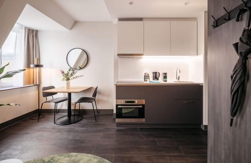 The Hague Center Apartment | Modern studio equipped with all essentials you need