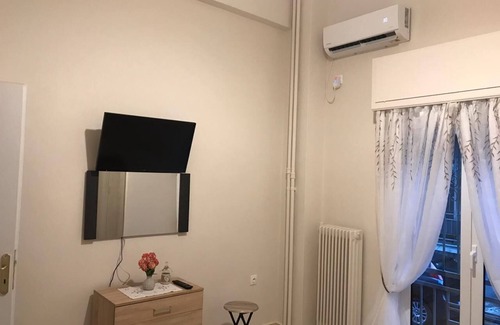 Athens City Centre Apartment | Modern studio in Athens!