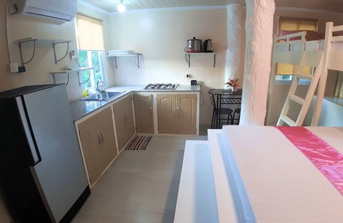 Puerto Princesa Apartment | Modern Studio on the way to underground river
