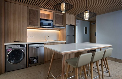 BTDC Apartment | Modern suite with 2 bedrooms and sleeps up to 8 in a tranquil resort in Nusa Dua