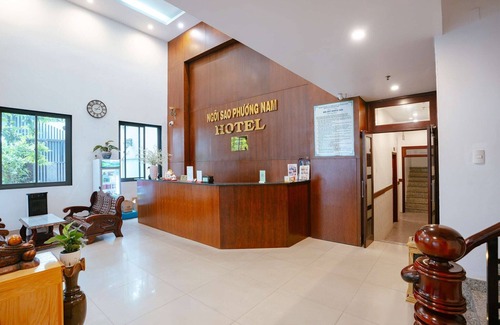 District 12 House | Modern Superior DBL W/Wifi & Parking Included