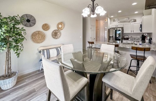 Donnelly House | Modern Townhome in the Heart of Donnelly – Near Tamarack & Lake Cascade