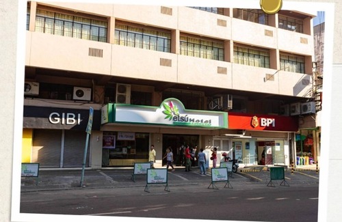 Downtown Tacloban Apartment | Modern Tranquility: Etsu Hotel's Tacloban Studio