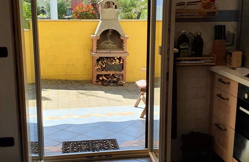Anzio Cottage | Modern two-story cottage with garden 90 meters to the sea