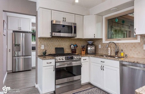 Old Seward - Oceanview House | Modern & Unique South Anchorage Home