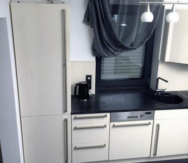 Ahlem-Badenstedt-Davenstedt Apartment | Moderne 3 Zimmer Wohnung mit separatem Eingang