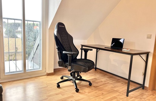 Gauernitz Apartment | Modernes Apartment mit Blick zur Elbe