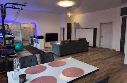 Drolshagen Apartment | Modernes Apartment in ruhiger Lage inklusive Fitnessgeräte für Ihr Workout zu Hause