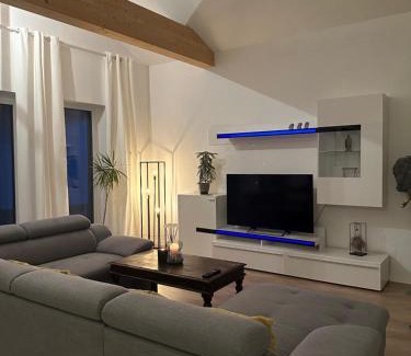 Wolfhagen House | Modernes Ferienhaus