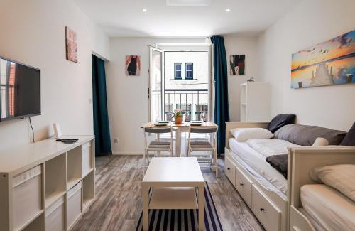 Wiener Neustadt Apartment | Modernes Studio im Zentrum 4 Personen