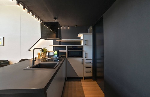 Lauterach House | Modernes Tiny Haus in der Nähe von den Bergen