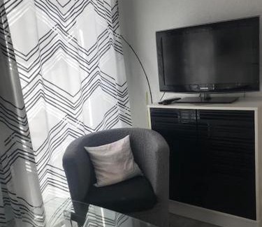 Wehrheim Apartment | Modernisiertes Gästezimmer im Ortskern