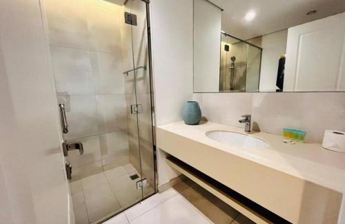 Jumeirah Village Triangle Apartment | ModernLux - Lovely Studio Apartment in JVT next to Park