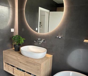 Trencin House | Moderny luxusny domcek s vyhladom na zamok