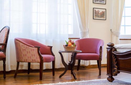 Rajbagh Hotel | Moghal Mahal Resort Rajbagh Srinagar