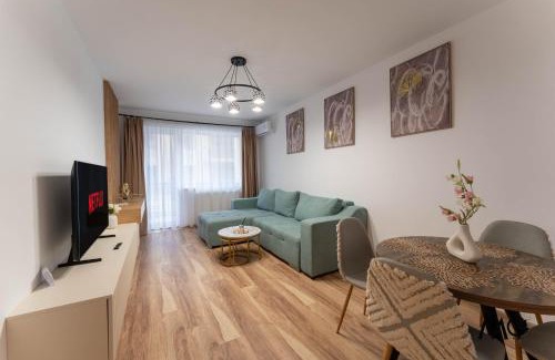 Tractorul Apartment | MoHost Sabina - Signature Retreat with Balcony