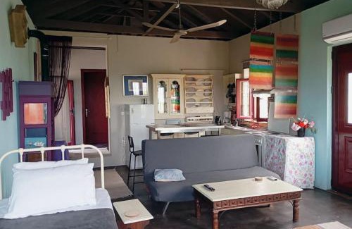 Fanari House | Mojo Art House