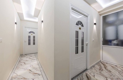 Shkoder Apartment | Mokador Twin 5 - Escape