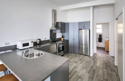 Ahipara Apartment | Mokorau Apartments Apartment 1 "The Mukies" Clean, spacious,