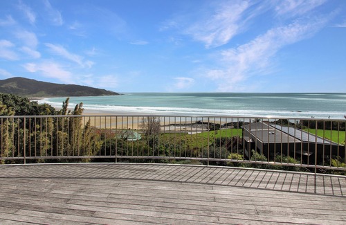 Ahipara Apartment | Mokorau Apartments Apartment 1 "The Mukies" Clean, spacious,