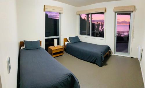 Ahipara Apartment | Mokorau Apartments - The Mukies