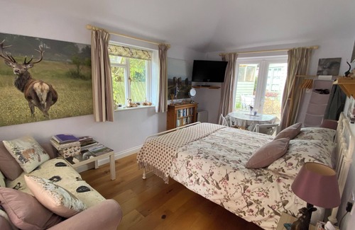 Withypool Bed & Breakfast | Mole End charming bed and breakfast on the Two Moors Way walking route