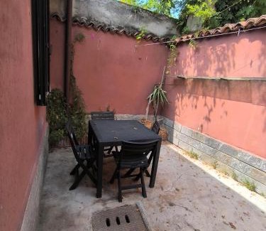 Pavia House | Molino