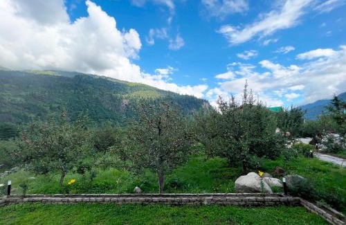 Palchan Villa | Molly's Cottage