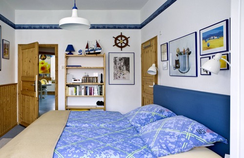 Oststadt/Stadtfeld Bed & Breakfast | Moltkestrasse 89 double room with "garden view"