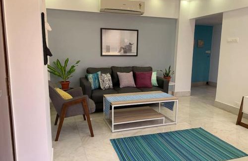 Bandra West Apartment | Mon Desire 1, Perry Cross Rd, Bandra West by Connekt Homes