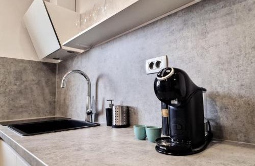 Split Apartment | MonLux studio apartment