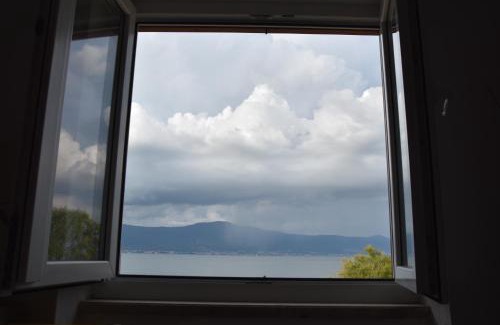 Slatine Apartment | Mono Kai Triangle