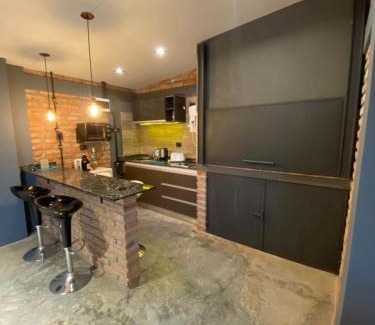 Juan Martin de Pueyrredon Apartment | Monoambiente Parque y Pileta Privada