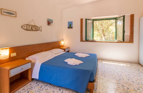 Vulcanello Apartment | Monolocale 8 Vulcano on Sea Shore, Lipari, Italy