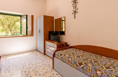 Vulcanello Apartment | Monolocale 8 Vulcano on Sea Shore, Lipari, Italy