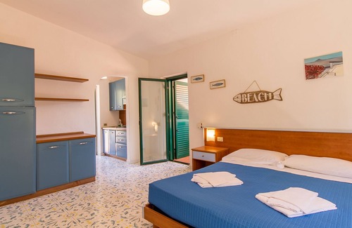 Vulcanello Apartment | Monolocale 8 Vulcano on Sea Shore, Lipari, Italy