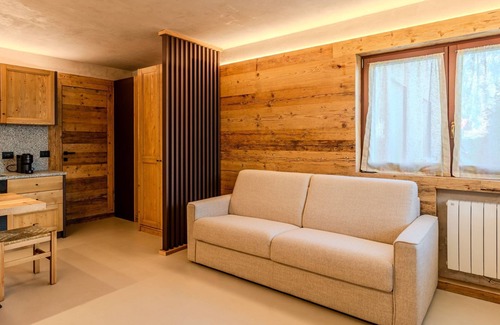 Giustino Apartment | Monolocale Al Doss by Interhome